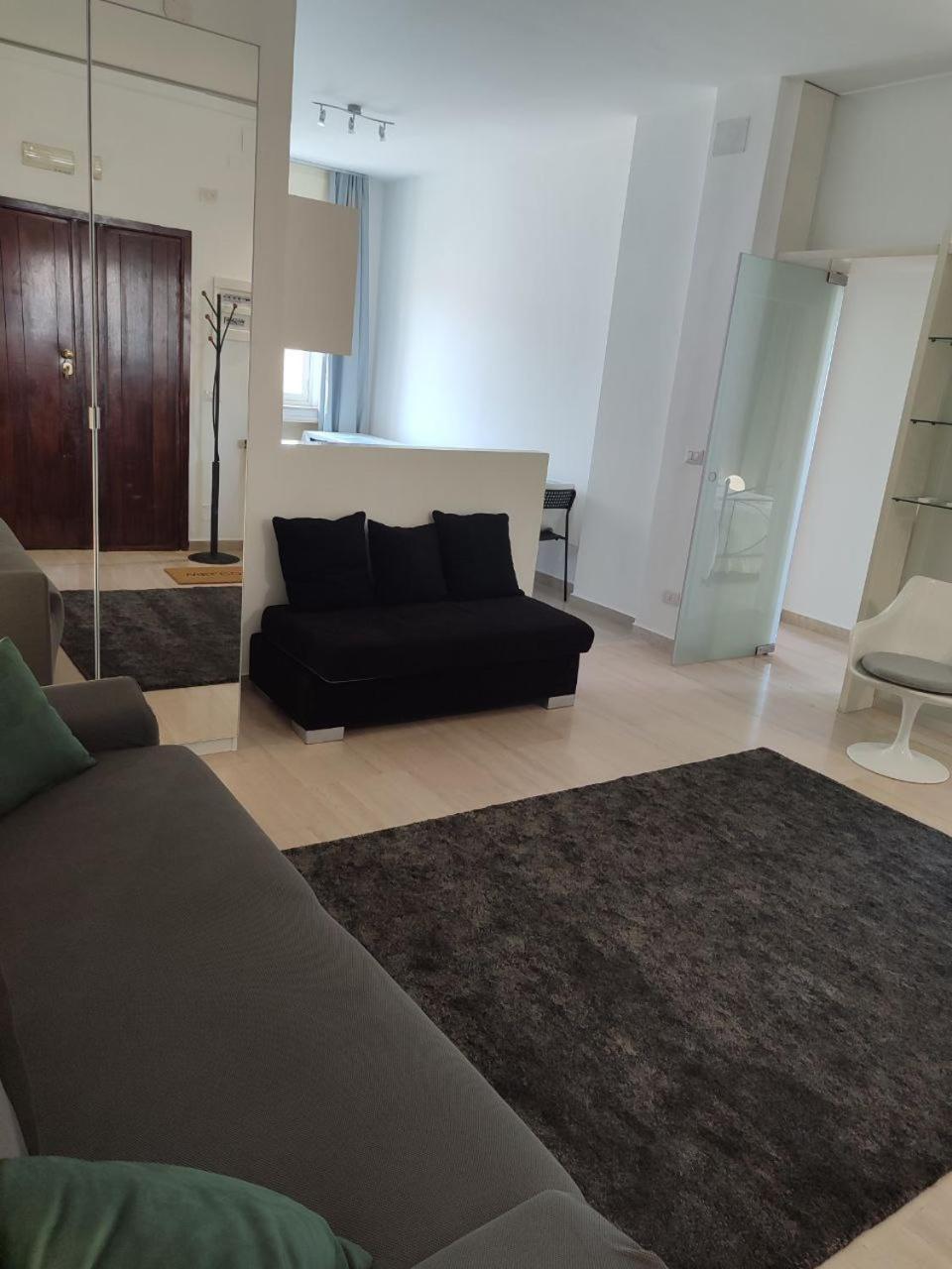 Apartment Italia House *